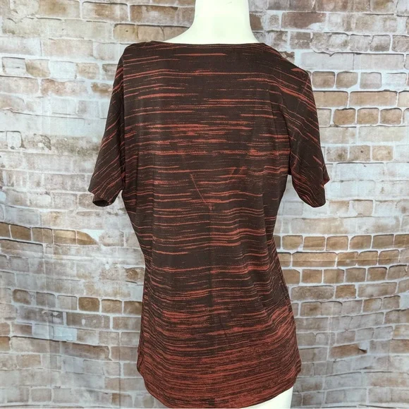 Affliction Women’s Graphic Short Sleeve Criss Cross V-Neck T-Shirt-Size: L -NWT - Picture 8 of 10